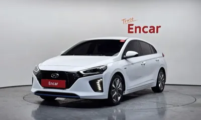 Hyundai Ioniq · 2017 год