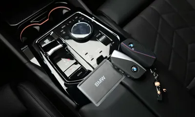 BMW 5-Series 2025, 12894 км, за 58900000 KRW - фото 9