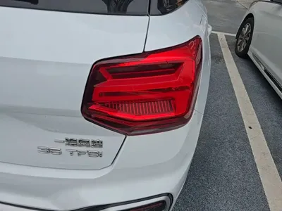 Audi Q2L 2023, 56900 км, за 90300 CNY - фото 8