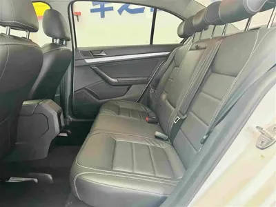 Volkswagen Lavida 2016, 136400 км, за 34800 CNY - фото 21