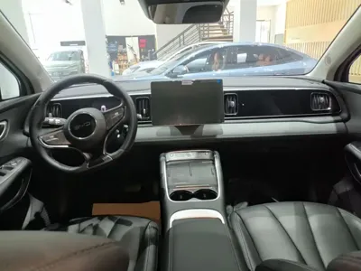 BYD 海狮05 EV 2025, 5000 км, за 108200 CNY - фото 10