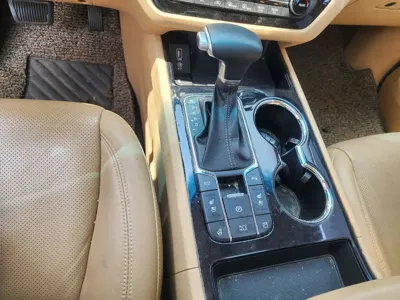 Kia Canival 2019, 133000 км, за 14900000 KRW - фото 11