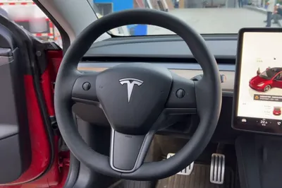 Tesla Model 3 2022, 93500 км, за 173817.28 CNY - фото 18