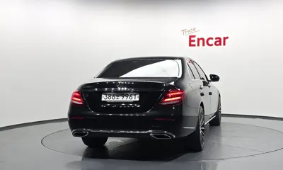 Mercedes-Benz E-Class 2019, 74567 км, за 25900000 KRW