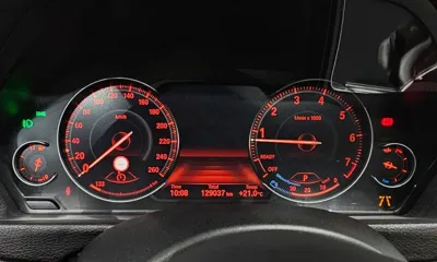 BMW 3-Series 2018, 129037 км, за 18500000 KRW - фото 8