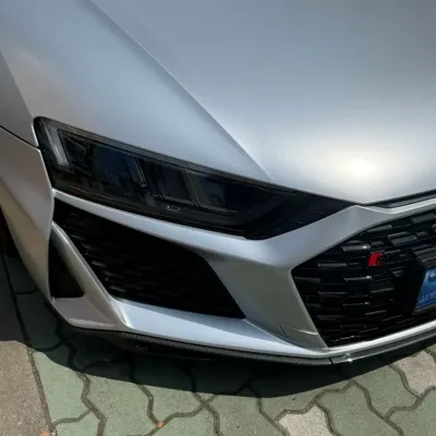Audi R8 · 2022 год