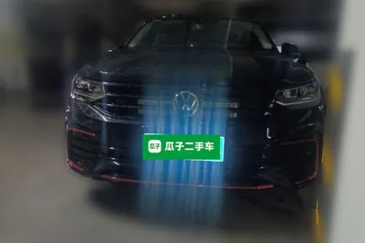 Volkswagen Tiguan X 2023, 14000 км, за 129107.03 CNY