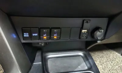 Toyota RAV4 2018, 99149 км, за 21900000 KRW - фото 17