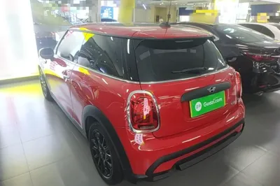 MINI MINI 2023, 13899 км, за 138712.56 CNY