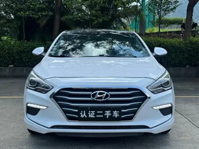 Hyundai Mistra 2017, 104000 км, за 38800 CNY