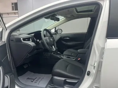 Toyota Corolla 2023, 26000 км, за 93800 CNY - фото 7