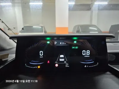 Hyundai Staria 2025, 59 км, за 79000000 KRW - фото 7