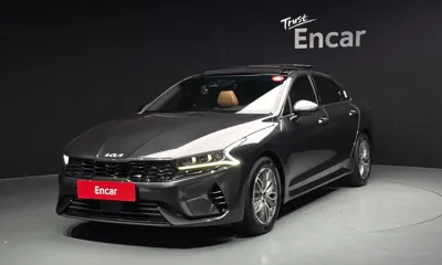 Kia K5 · 2022 год