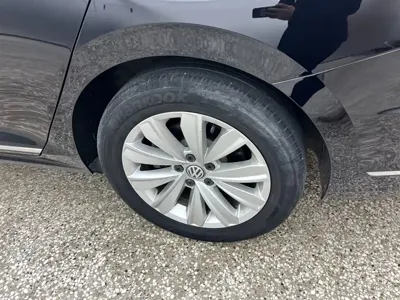 Volkswagen Passat 2021, 84500 км, за 96000 CNY - фото 13