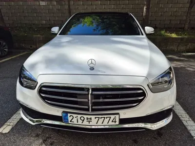 Mercedes-Benz E-Class · 2023 год