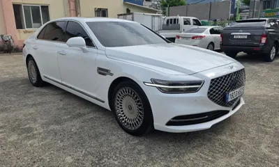 Genesis G90 2021, 80000 км, за 40500000 KRW