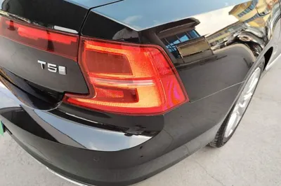 Volvo S90 2020, 96800 км, за 130119.93 CNY - фото 9