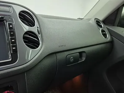 Volkswagen Tiguan 2014, 156165 км, за 6000000 KRW - фото 14