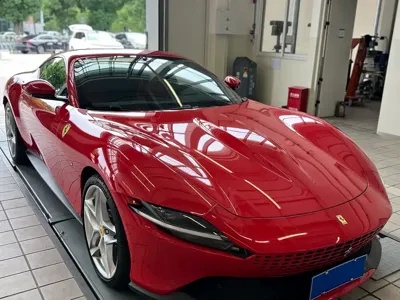 Ferrari Roma · 2021 год