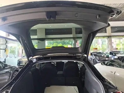 Tesla Model Y 2023, 34000 км, за 181200 CNY - фото 19