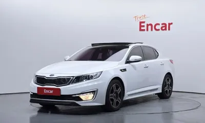 Kia K5 · 2013 год