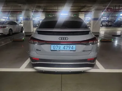 Audi Q4 e-tron 2023, 19000 км, за 48690000 KRW