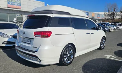 Kia Canival 2018, 140180 км, за 15900000 KRW