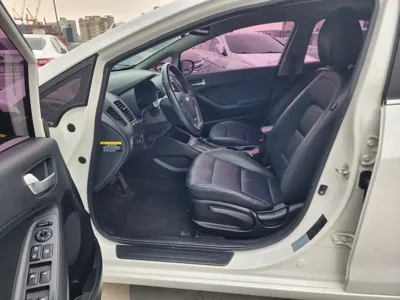 Kia K3 2015, 80338 км, за 6700000 KRW - фото 11