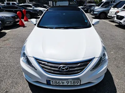 Hyundai Sonata 2012, 181070 км, за 3690000 KRW