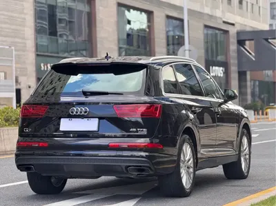 Audi Q7 2016, 70000 км, за 176000 CNY - фото 6