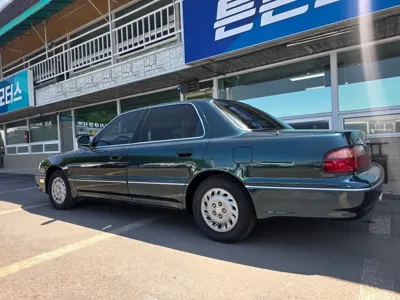 Hyundai Grandeur 1995, 109083 км, за 990000 KRW