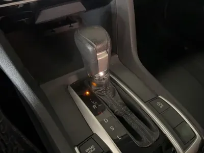 Honda Civic 2017, 149400 км, за 49600 CNY - фото 7