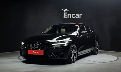 Volvo S60 · 2024 год