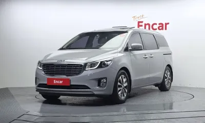 Kia Canival · 2016 год