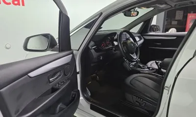 BMW 2-Series 2018, 148181 км, за 8900000 KRW - фото 10