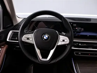 BMW X7 2023, 43000 км, за 558000 CNY - фото 7