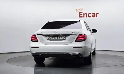 Mercedes-Benz E-Class 2020, 51994 км, за 32500000 KRW