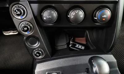 KG_Mobility_Ssangyong KORANDO 2017, 153183 км, за 8500000 KRW - фото 12