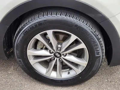 Hyundai Santafe 2015, 111479 км, за 8450000 KRW