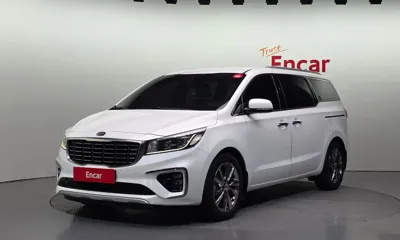 Kia Canival · 2019 год