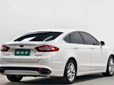Ford Mondeo 2014, 105000 км, за 19700 CNY