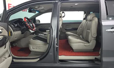 Kia Canival 2015, 205967 км, за 7500000 KRW - фото 10