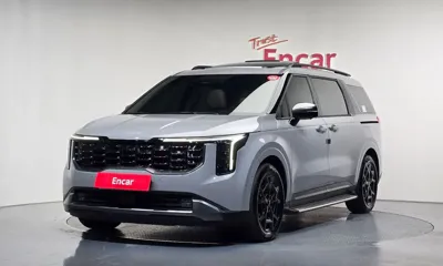 Kia Canival · 2025 год