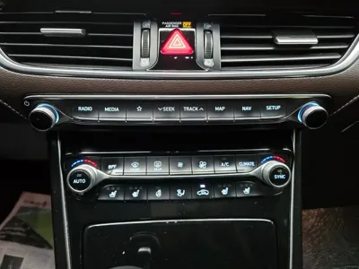 Hyundai Grandeur 2019, 199650 км, за 10900000 KRW - фото 11
