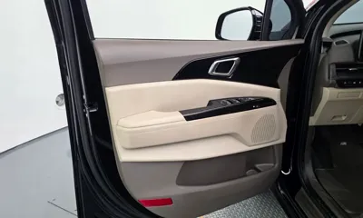 Kia Canival 2023, 36621 км, за 28900000 KRW - фото 24