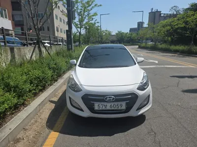 Hyundai i30 · 2016 год