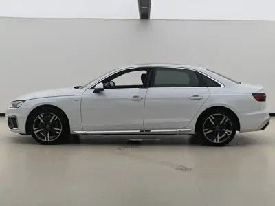 Audi A4L 2021, 81000 км, за 109000 CNY - фото 12