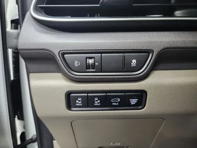 Kia Canival 2025, 42021 км, за 35500000 KRW