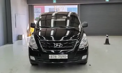 Hyundai Starex 2017, 150000 км, за 10000000 KRW