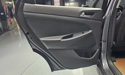 Hyundai Tucson 2016, 123603 км, за 8500000 KRW - фото 25
